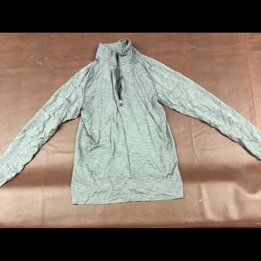 Lululemon Metal Vent Tech 1/2 Zip Gray